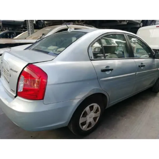 HYUNDAI ACCENT (MC) '2006 1.5 CRDI CAT GRIS