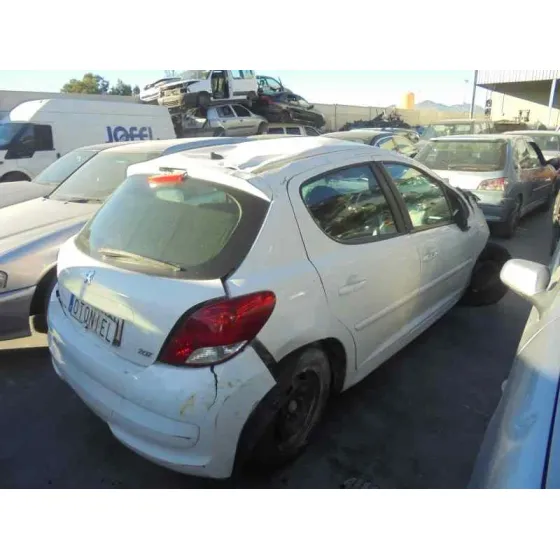 PEUGEOT 207 '2011 CONFORT BLANCO