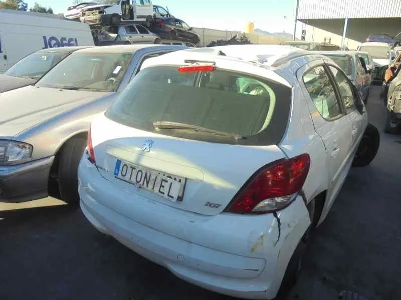 PEUGEOT 207 '2011 CONFORT BLANCO