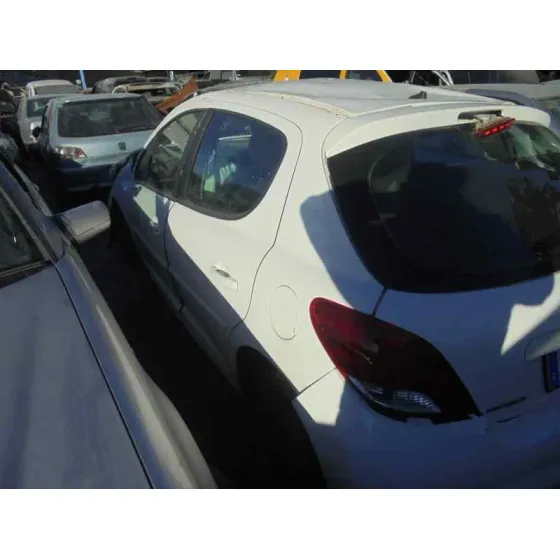 PEUGEOT 207 '2011 CONFORT BLANCO