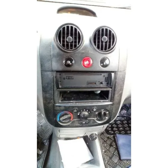 DAEWOO KALOS '2003 1.2 SE BLANCO