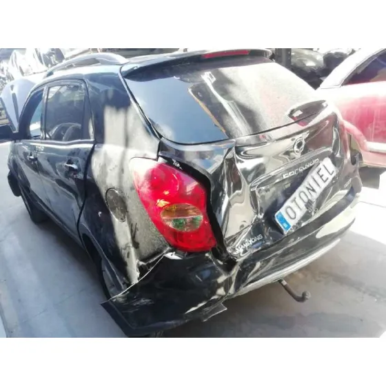 SSANGYONG KORANDO '2013 LIMITED 4X2 NEGRO