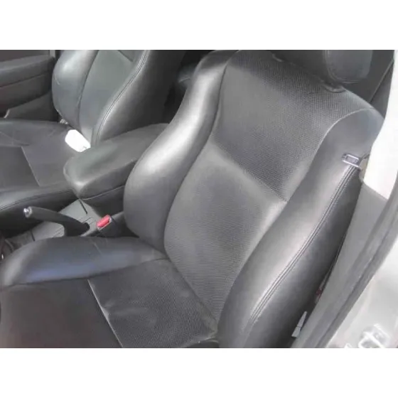 TOYOTA AVENSIS BERLINA (T25) '2004 2.0 D4-D EXECUTIVE BERLINA (5-PTAS.) PLATA