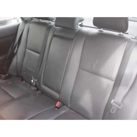 TOYOTA AVENSIS BERLINA (T25) '2004 2.0 D4-D EXECUTIVE BERLINA (5-PTAS.) PLATA