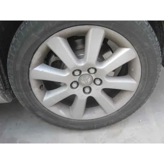 TOYOTA AVENSIS BERLINA (T25) '2004 2.0 D4-D EXECUTIVE BERLINA (5-PTAS.) PLATA