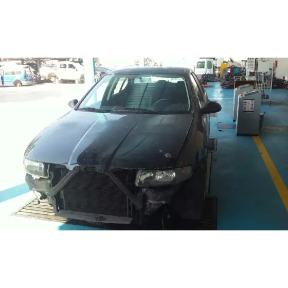 SEAT LEON (1M1) '2003 LAST EDITION NEGRO
