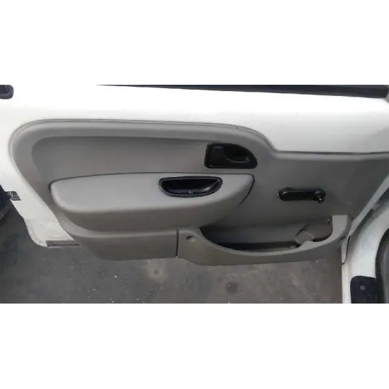 RENAULT KANGOO (F/KC0) '2005 GENERIQUE BLANCO