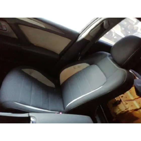 TOYOTA AVENSIS TOURING SPORTS '2016 ADVANCE BLANCO