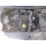 RENAULT MEGANE II CLASSIC BERLINA RENAULT MEGANE II CLASSIC BERLINA '2004 CONFORT AUTHENTIQUE PLATA 2003