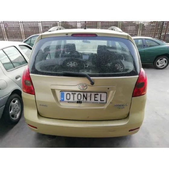 TOYOTA COROLLA VERSO (E12) '2003 2.0 TURBODIESEL CAT VERDE