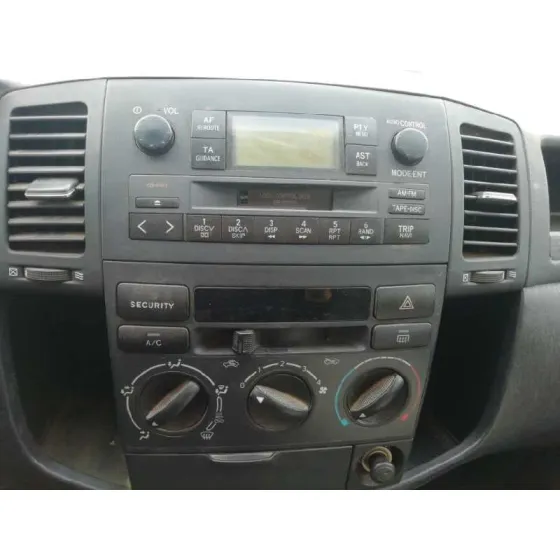 TOYOTA COROLLA VERSO (E12) '2003 2.0 TURBODIESEL CAT VERDE