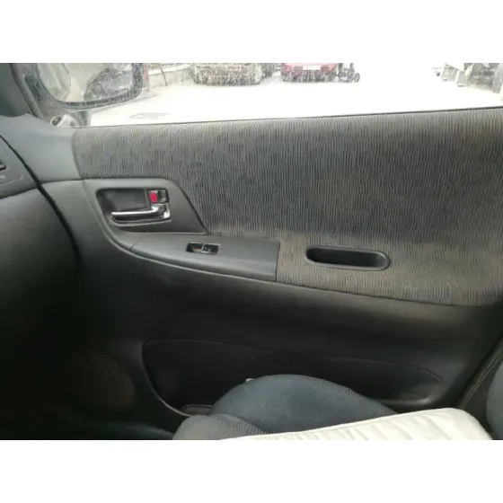 TOYOTA COROLLA VERSO (E12) '2003 2.0 TURBODIESEL CAT VERDE