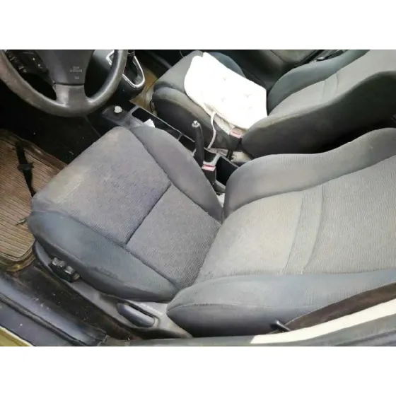 TOYOTA COROLLA VERSO (E12) '2003 2.0 TURBODIESEL CAT VERDE