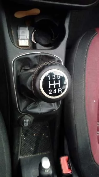 FIAT PUNTO (EVO) (199) FIAT PUNTO (EVO) (199) '2010 DYNAMIC GRIS 2009