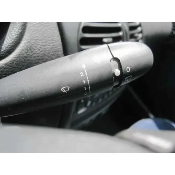 PEUGEOT 206 BERLINA '2002 XR GRIS