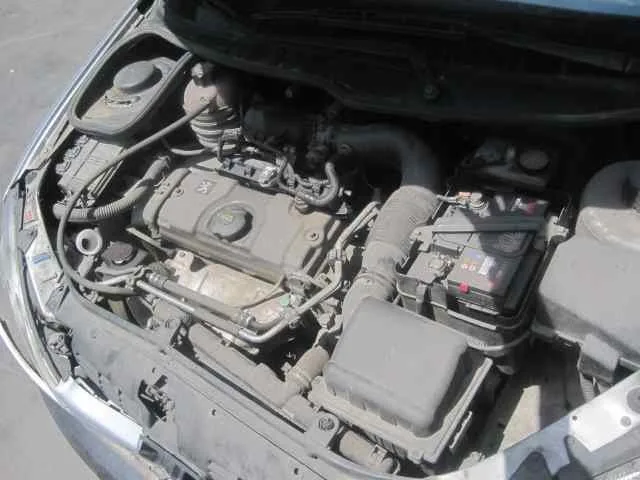 PEUGEOT 206 BERLINA '2002 XR GRIS