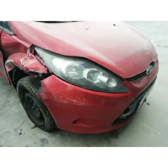 FORD FIESTA (CB1) '2009 GHIA ROJO