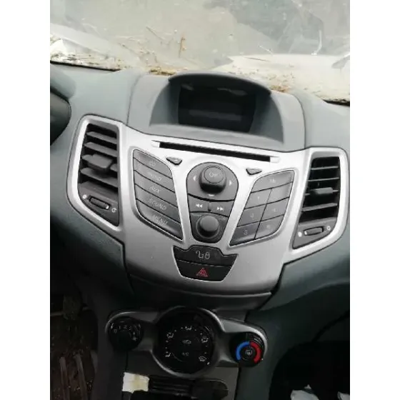 FORD FIESTA (CB1) '2009 GHIA ROJO