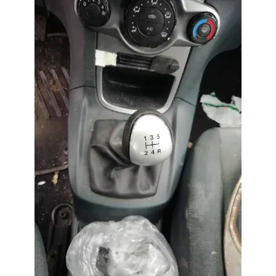 FORD FIESTA (CB1) '2009 GHIA ROJO