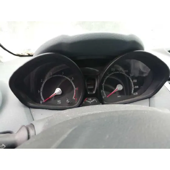 FORD FIESTA (CB1) '2009 GHIA ROJO