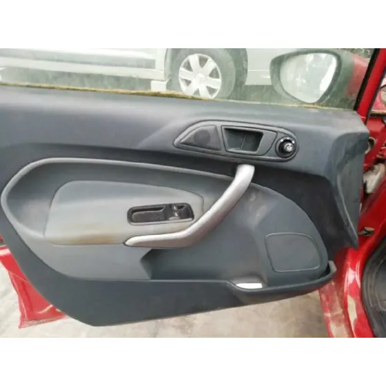FORD FIESTA (CB1) '2009 GHIA ROJO