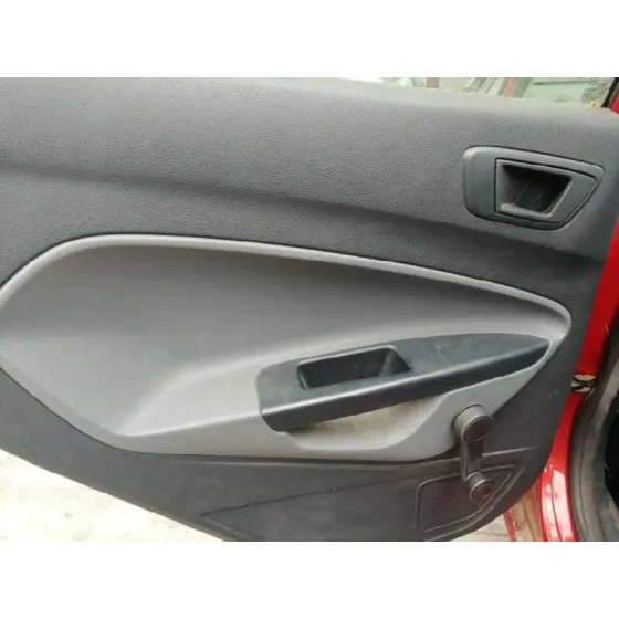 FORD FIESTA (CB1) '2009 GHIA ROJO