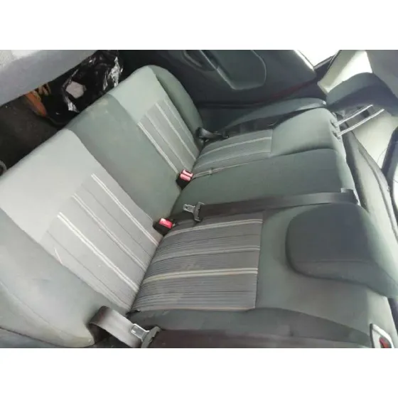 FORD FIESTA (CB1) '2009 GHIA ROJO