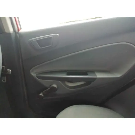 FORD FIESTA (CB1) '2009 GHIA ROJO