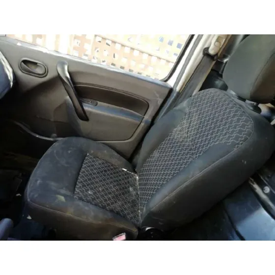 RENAULT KANGOO '2012 PROFESIONAL BLANCA