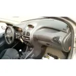 PEUGEOT 206 BERLINA PEUGEOT 206 BERLINA '2005 X-LINE PLATA 2002