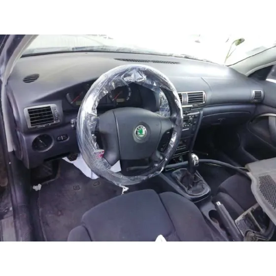 SKODA SUPERB (3U4) '2006 1.9 TDI NEGRO
