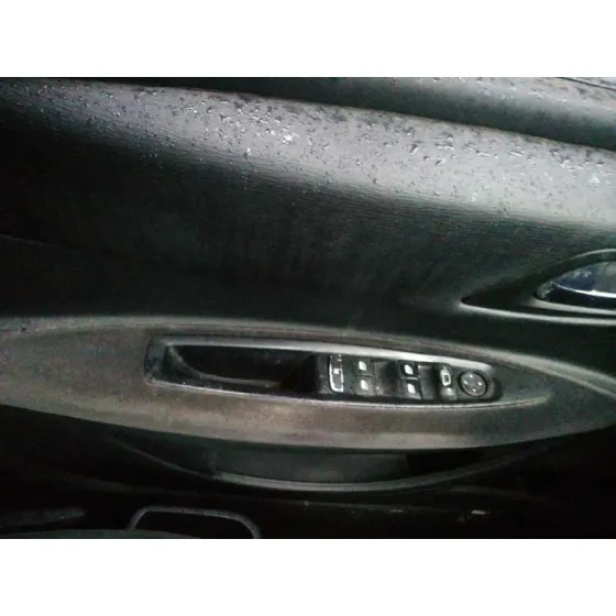 CITROEN C4 BERLINA '2006 COLLECTION GRIS