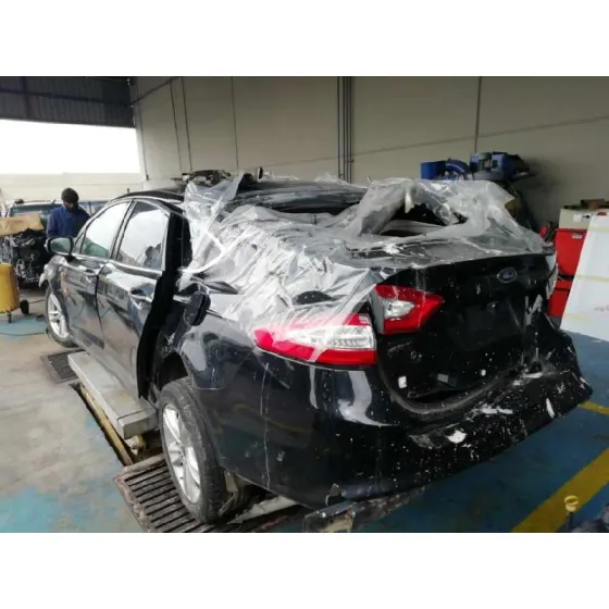 FORD MONDEO LIM. '2016 TREND NEGRO