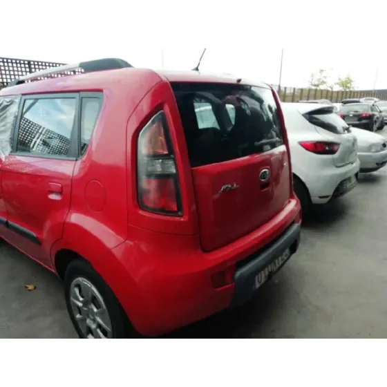 KIA SOUL '2010 1.6 CRDI CAT ROJO