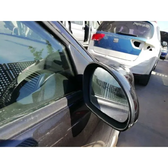 SEAT LEON (1M1) '2005 STELLA NEGRO