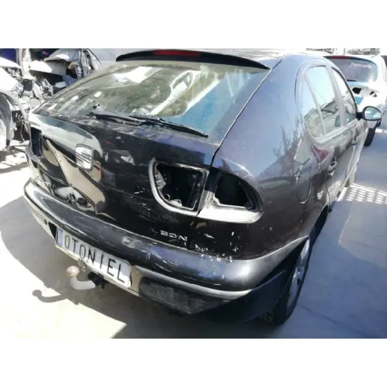 SEAT LEON (1M1) '2005 STELLA NEGRO