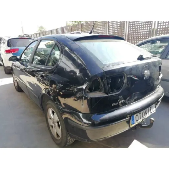SEAT LEON (1M1) '2005 STELLA NEGRO