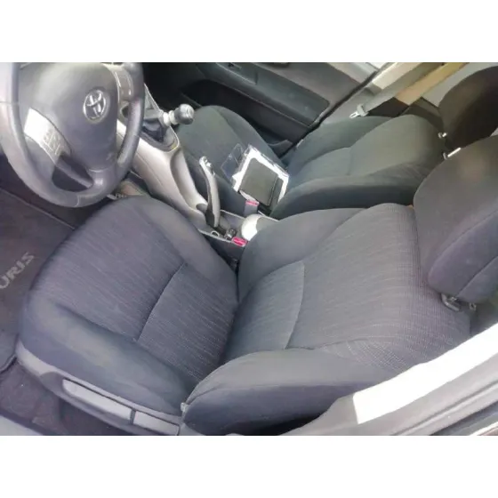 TOYOTA AURIS '2008 LUNA NEGRO