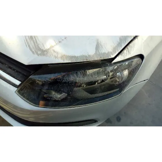 VOLKSWAGEN POLO (6C1) '2015 EDITION BLUEMOTION PLATA