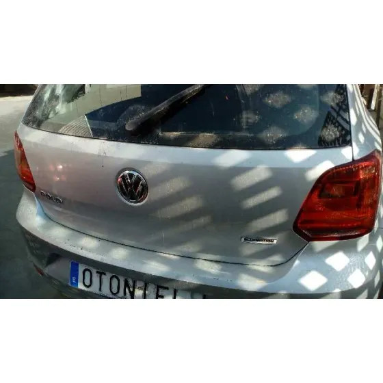 VOLKSWAGEN POLO (6C1) '2015 EDITION BLUEMOTION PLATA