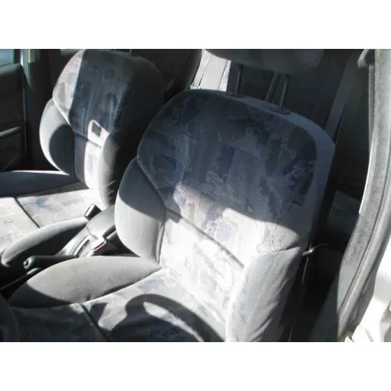 CITROEN XSARA BERLINA '2001 1.6 16V CHRONO GRIS