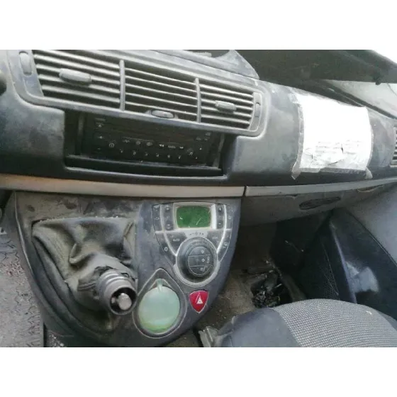 FIAT ULYSSE (179) '2004 2.0 JTD BASICO PLATA