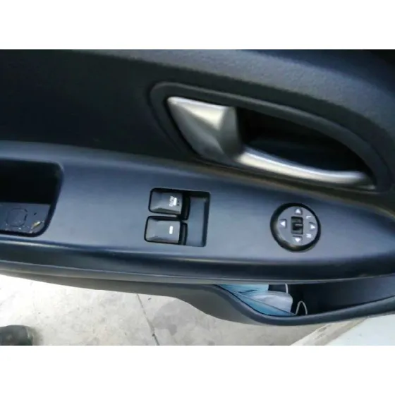 KIA RIO '2015 BASIC BLANCO