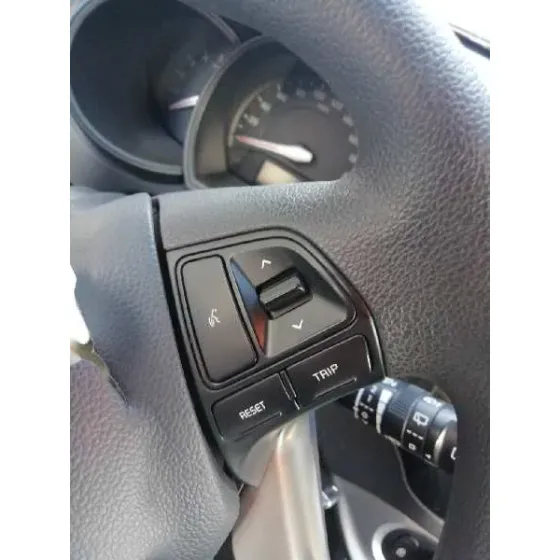 KIA RIO '2015 BASIC BLANCO