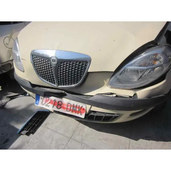 LANCIA YPSILON (101) '2006 1.3 JTD CAT CREMA-NEGRO