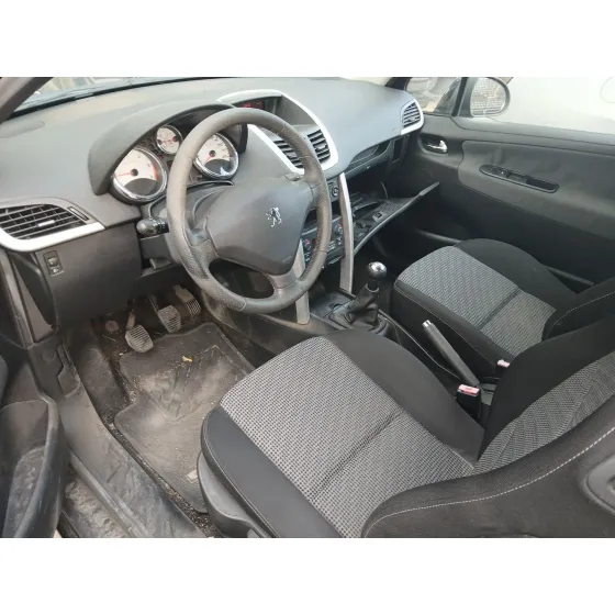 MOTOR D-9HX O 9H02 CVF/KW:11.45/66.20 MANUAL 5V