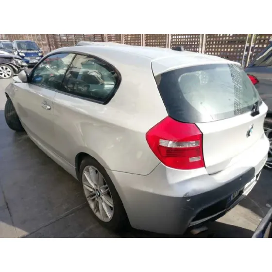 BMW SERIE 1 BERLINA (E81/E87) '2009 118D GRIS