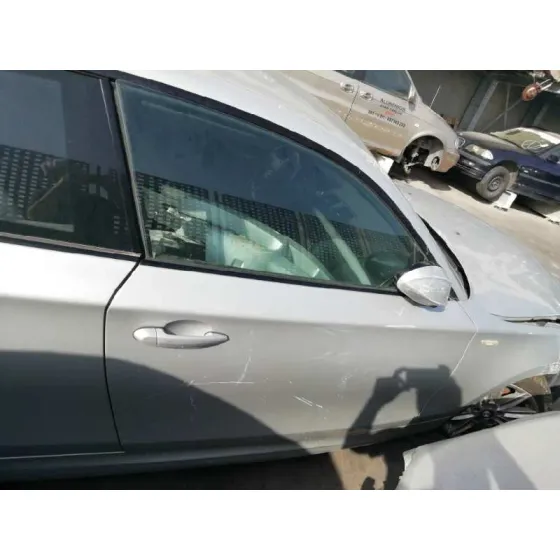 BMW SERIE 1 BERLINA (E81/E87) '2009 118D GRIS