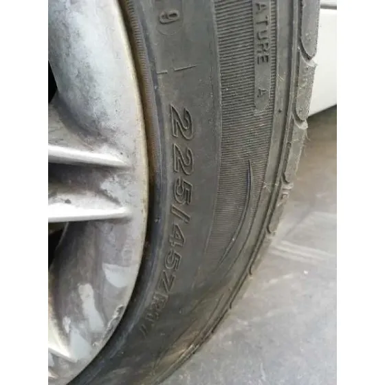 BMW SERIE 1 BERLINA (E81/E87) '2009 118D GRIS