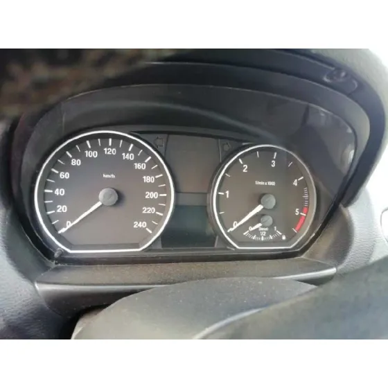 BMW SERIE 1 BERLINA (E81/E87) '2009 118D GRIS